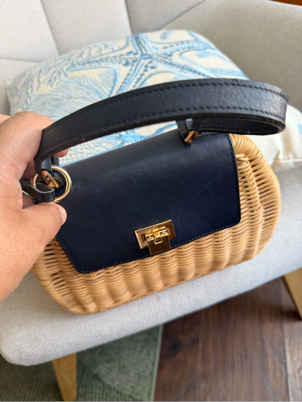 Woven Rattan Crossbody Bag with Blue Leather like Flap - Picture 4 of 8